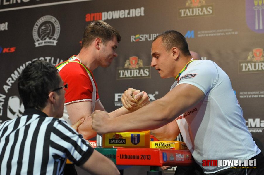 Euroarm 2013 - day 2 - right hand junior, masters, disabled # Armwrestling # Armpower.net