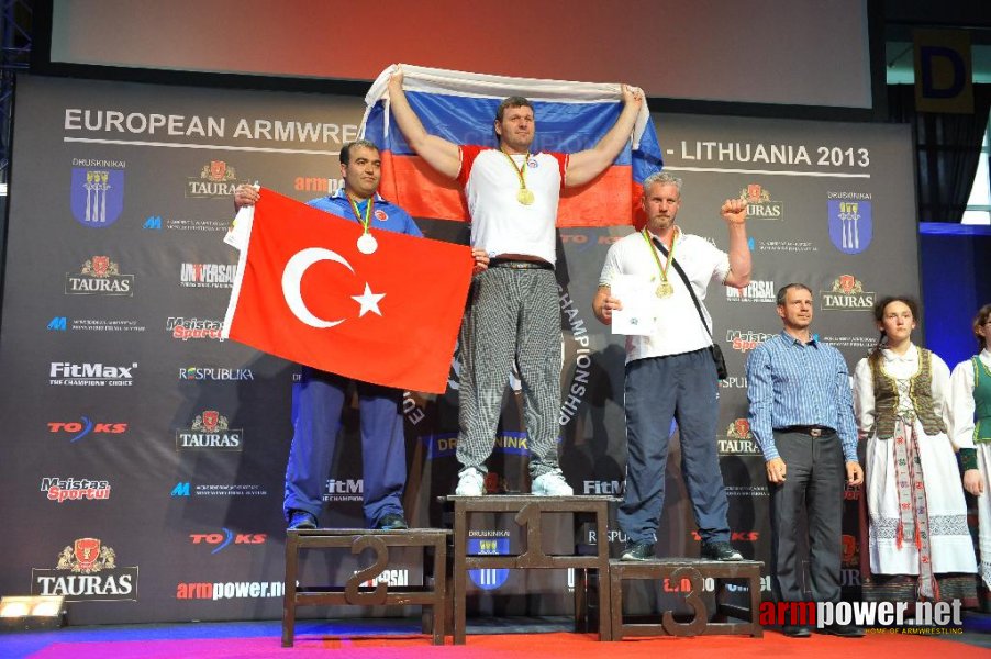 Euroarm 2013 - day 2 - right hand junior, masters, disabled # Siłowanie na ręce # Armwrestling # Armpower.net