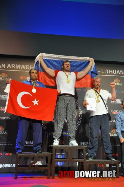 Euroarm 2013 - day 2 - right hand junior, masters, disabled # Armwrestling # Armpower.net