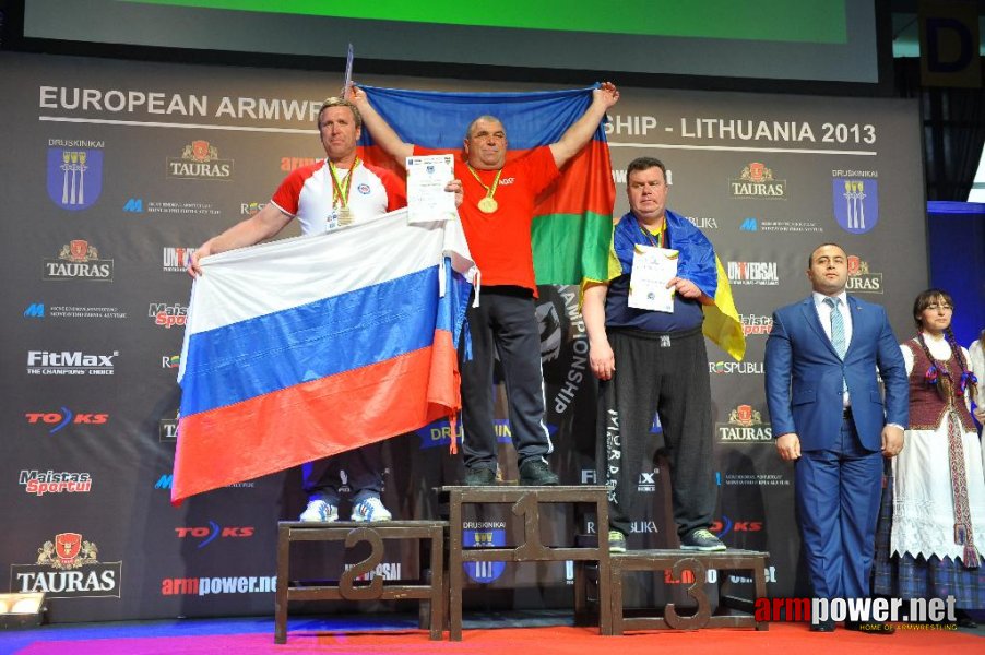 Euroarm 2013 - day 2 - right hand junior, masters, disabled # Armwrestling # Armpower.net