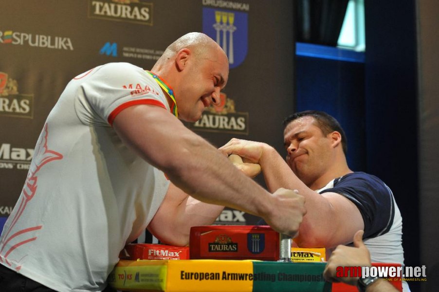 Euroarm 2013 - day 3 - left hand juniors 21, seniors # Armwrestling # Armpower.net