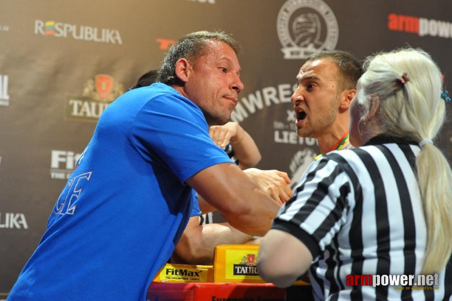 Euroarm 2013 - day 3 - left hand juniors 21, seniors # Siłowanie na ręce # Armwrestling # Armpower.net