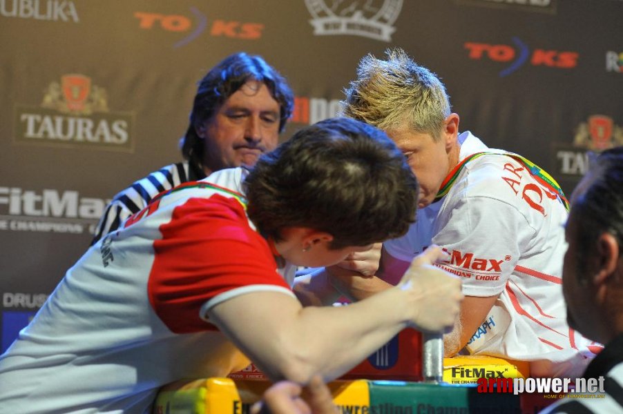 Euroarm 2013 - day 3 - left hand juniors 21, seniors # Armwrestling # Armpower.net