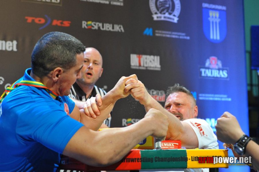 Euroarm 2013 - day 3 - left hand juniors 21, seniors # Armwrestling # Armpower.net