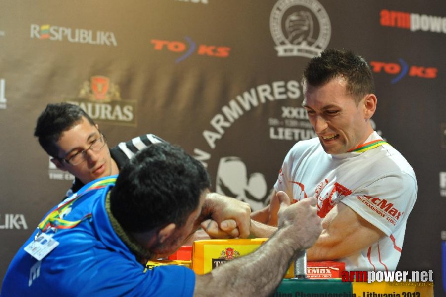 Euroarm 2013 - day 3 - left hand juniors 21, seniors # Siłowanie na ręce # Armwrestling # Armpower.net