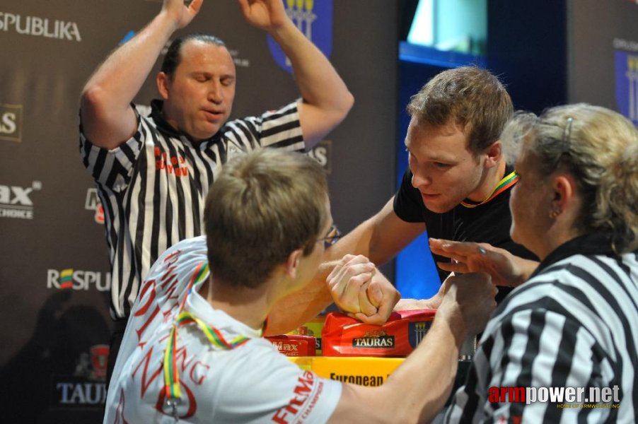 Euroarm 2013 - day 3 - left hand juniors 21, seniors # Armwrestling # Armpower.net