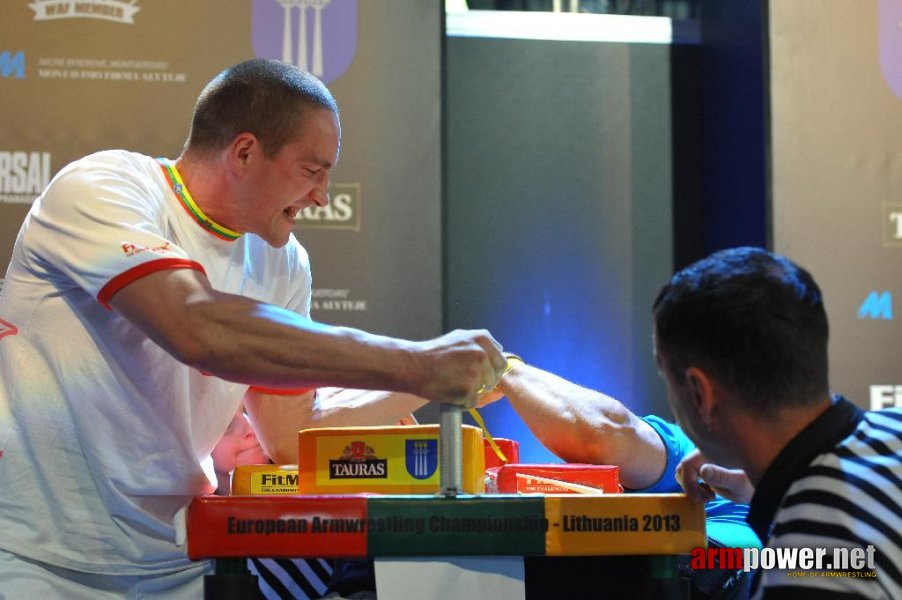 Euroarm 2013 - day 3 - left hand juniors 21, seniors # Armwrestling # Armpower.net