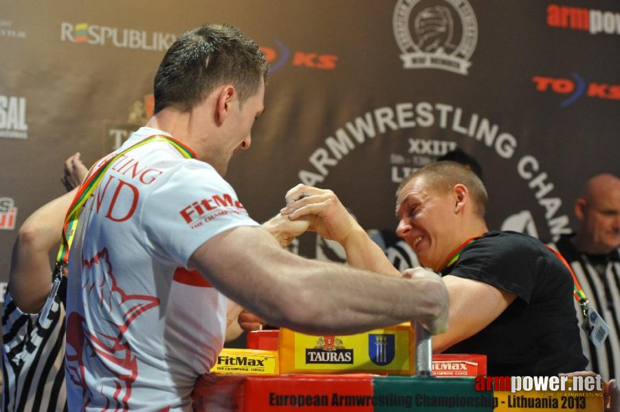 Euroarm 2013 - day 3 - left hand juniors 21, seniors # Armwrestling # Armpower.net