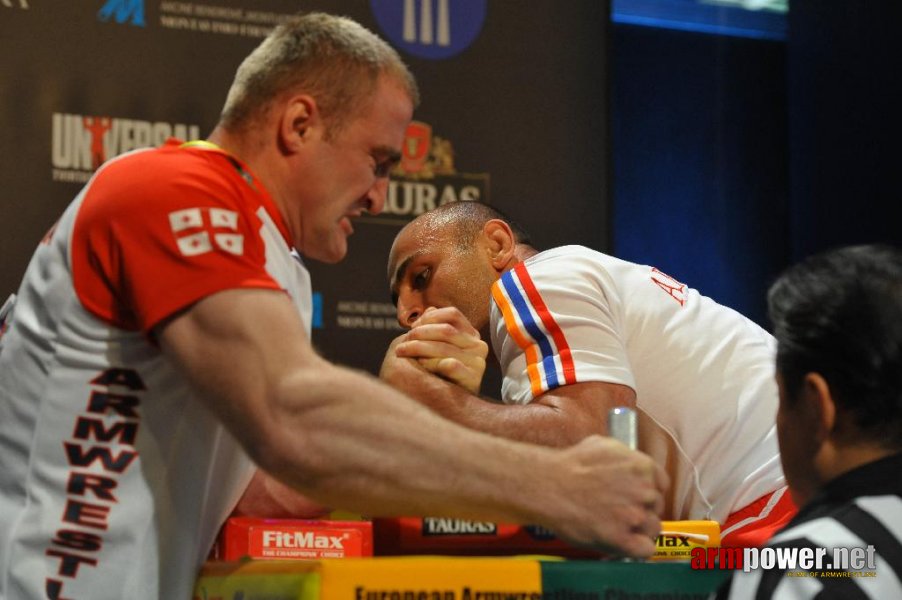 Euroarm 2013 - day 3 - left hand juniors 21, seniors # Siłowanie na ręce # Armwrestling # Armpower.net