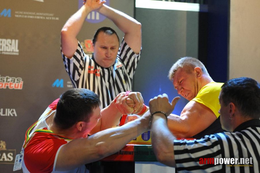 Euroarm 2013 - day 3 - left hand juniors 21, seniors # Armwrestling # Armpower.net