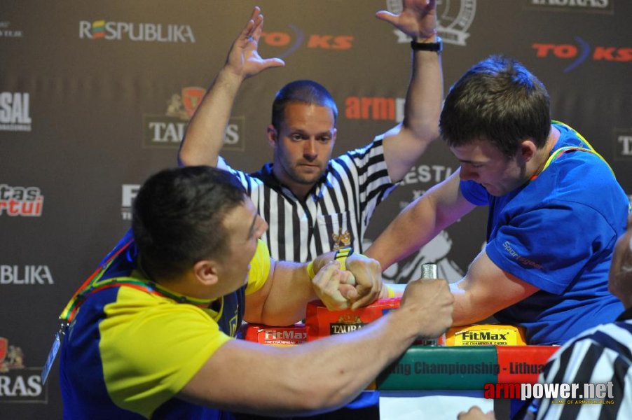 Euroarm 2013 - day 3 - left hand juniors 21, seniors # Armwrestling # Armpower.net