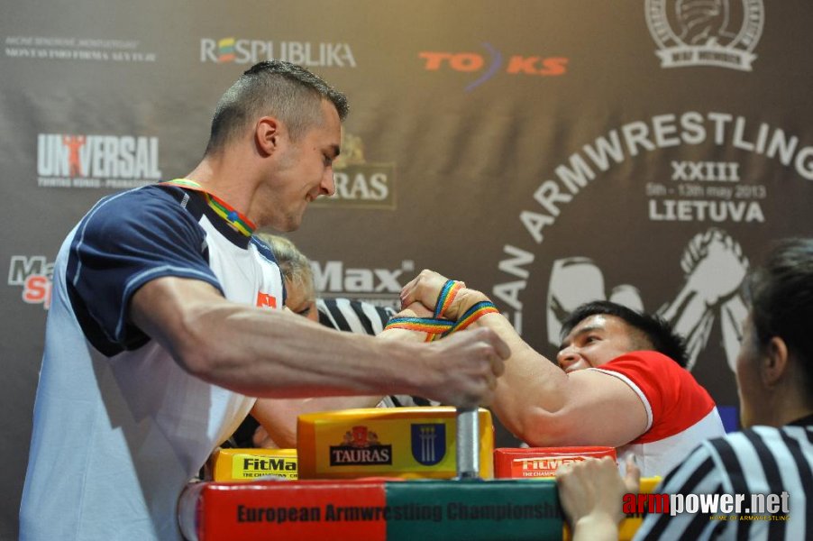 Euroarm 2013 - day 3 - left hand juniors 21, seniors # Siłowanie na ręce # Armwrestling # Armpower.net