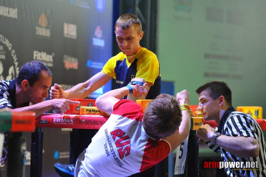 Euroarm 2013 - day 3 - left hand juniors 21, seniors # Armwrestling # Armpower.net