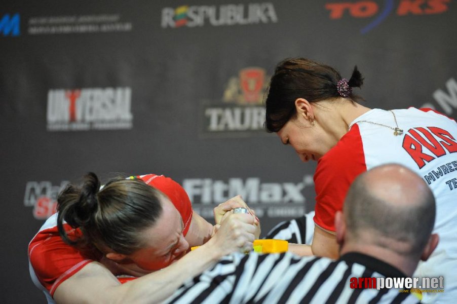 Euroarm 2013 - day 3 - left hand juniors 21, seniors # Armwrestling # Armpower.net