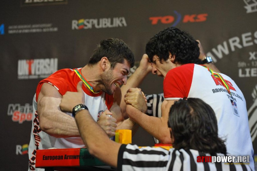 Euroarm 2013 - day 3 - left hand juniors 21, seniors # Armwrestling # Armpower.net