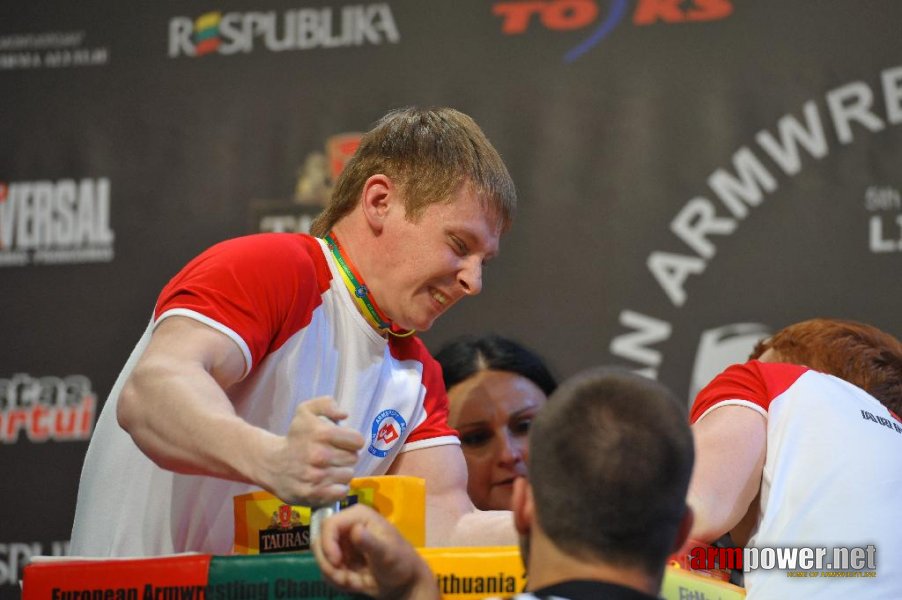 Euroarm 2013 - day 3 - left hand juniors 21, seniors # Siłowanie na ręce # Armwrestling # Armpower.net