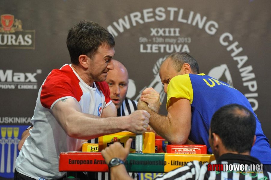 Euroarm 2013 - day 3 - left hand juniors 21, seniors # Armwrestling # Armpower.net