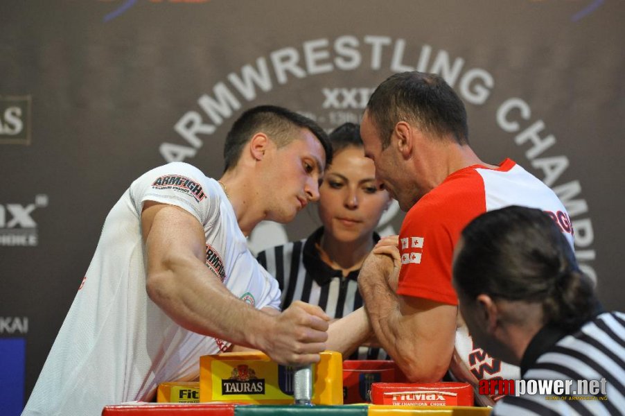 Euroarm 2013 - day 3 - left hand juniors 21, seniors # Armwrestling # Armpower.net