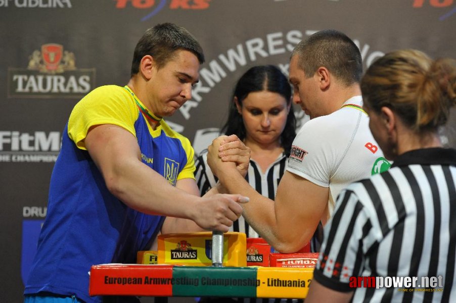 Euroarm 2013 - day 3 - left hand juniors 21, seniors # Armwrestling # Armpower.net