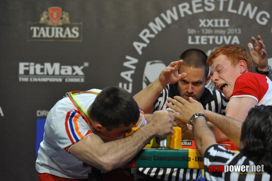 Euroarm 2013 - day 3 - left hand juniors 21, seniors # Armwrestling # Armpower.net