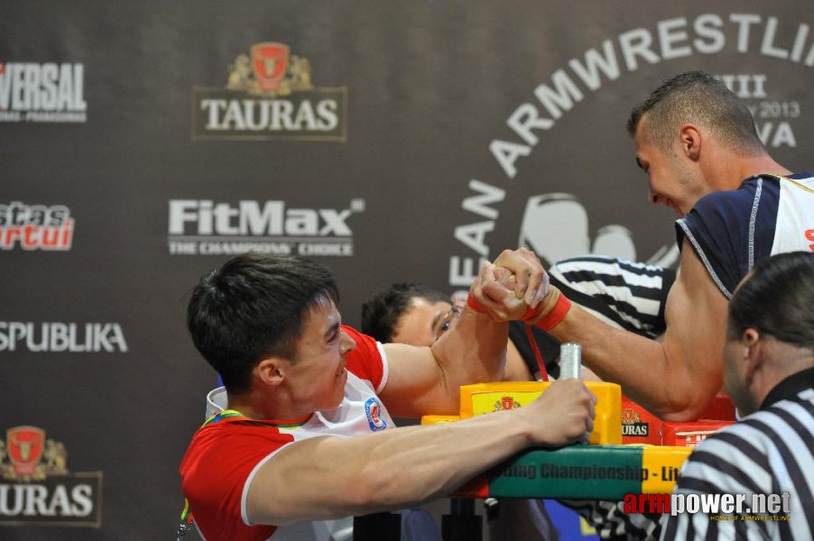 Euroarm 2013 - day 3 - left hand juniors 21, seniors # Armwrestling # Armpower.net