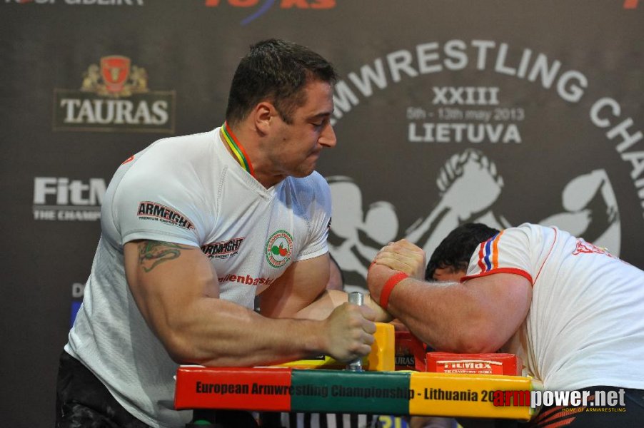 Euroarm 2013 - day 3 - left hand juniors 21, seniors # Siłowanie na ręce # Armwrestling # Armpower.net