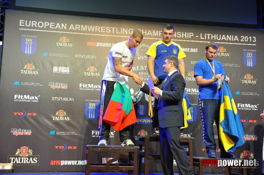 Euroarm 2013 - day 3 - left hand juniors 21, seniors # Armwrestling # Armpower.net