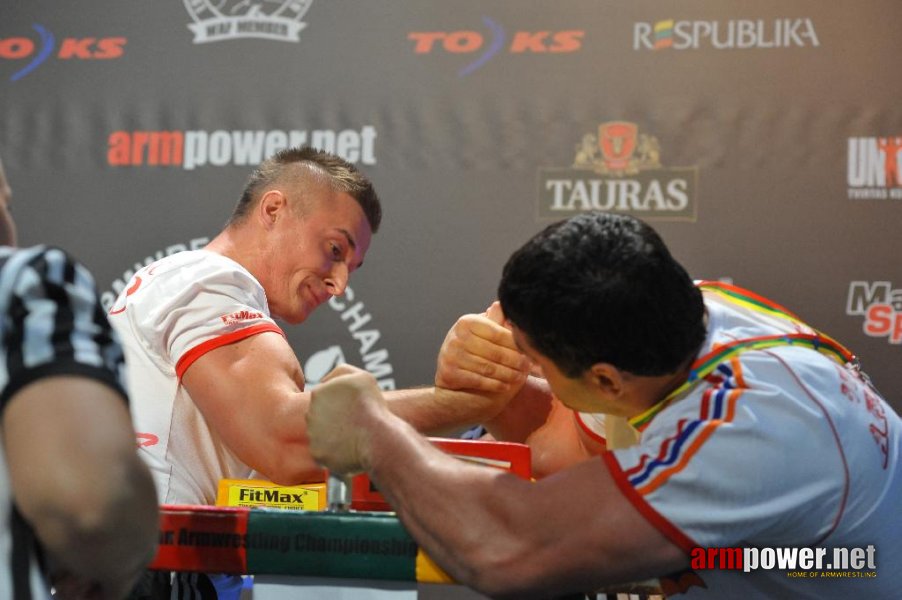 Euroarm 2013 - day 4 - right hand juniors 21, seniors # Siłowanie na ręce # Armwrestling # Armpower.net