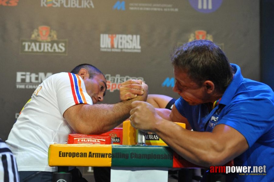 Euroarm 2013 - day 4 - right hand juniors 21, seniors # Armwrestling # Armpower.net