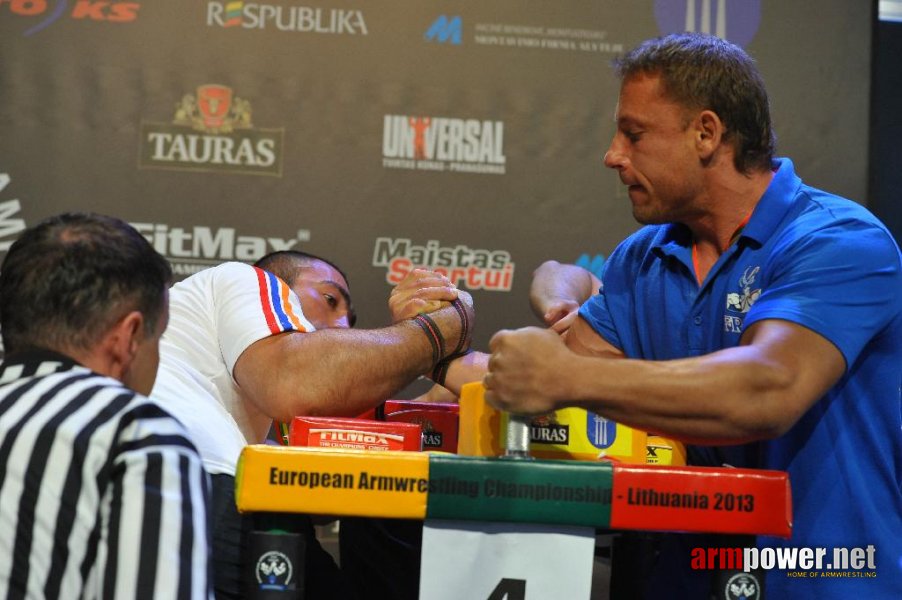 Euroarm 2013 - day 4 - right hand juniors 21, seniors # Siłowanie na ręce # Armwrestling # Armpower.net