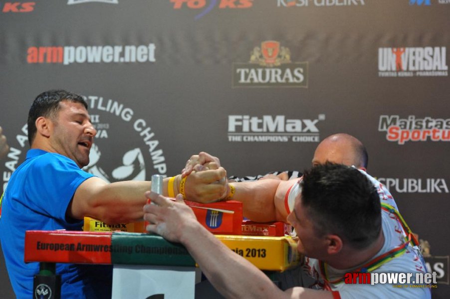 Euroarm 2013 - day 4 - right hand juniors 21, seniors # Armwrestling # Armpower.net