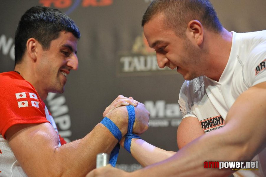 Euroarm 2013 - day 4 - right hand juniors 21, seniors # Armwrestling # Armpower.net