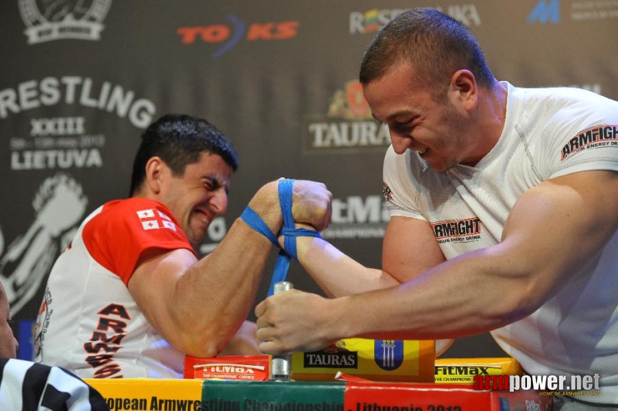 Euroarm 2013 - day 4 - right hand juniors 21, seniors # Siłowanie na ręce # Armwrestling # Armpower.net