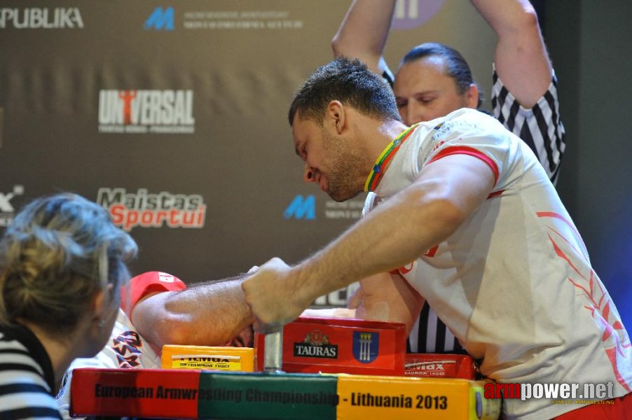 Euroarm 2013 - day 4 - right hand juniors 21, seniors # Armwrestling # Armpower.net