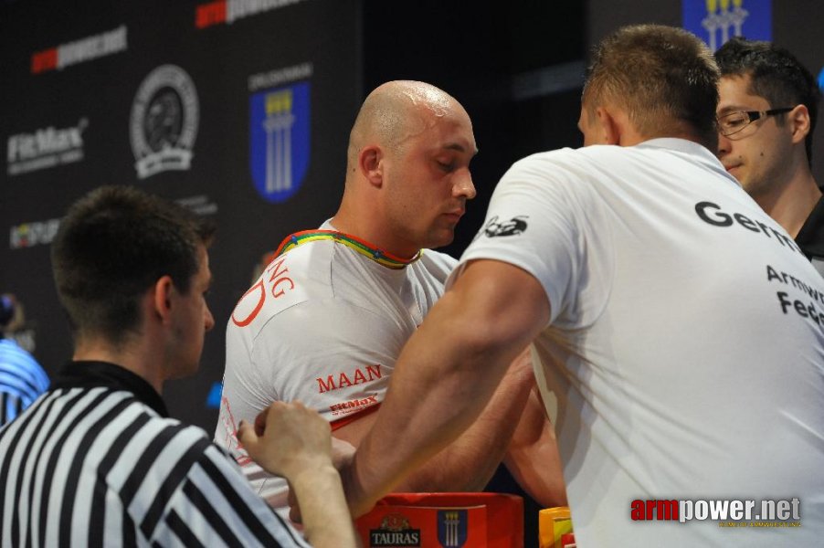 Euroarm 2013 - day 4 - right hand juniors 21, seniors # Siłowanie na ręce # Armwrestling # Armpower.net