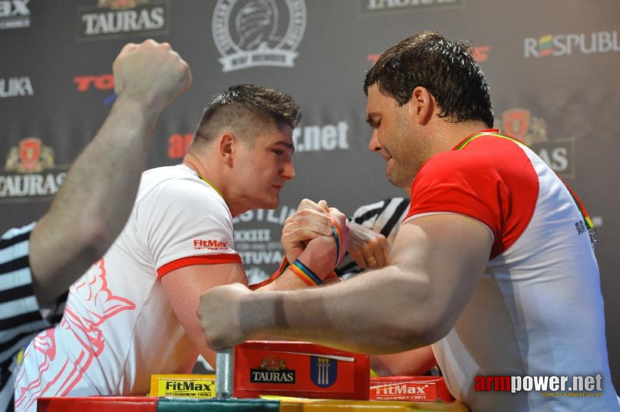 Euroarm 2013 - day 4 - right hand juniors 21, seniors # Armwrestling # Armpower.net