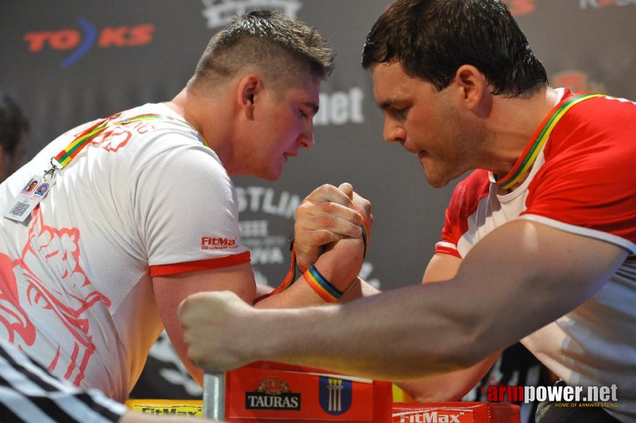 Euroarm 2013 - day 4 - right hand juniors 21, seniors # Siłowanie na ręce # Armwrestling # Armpower.net