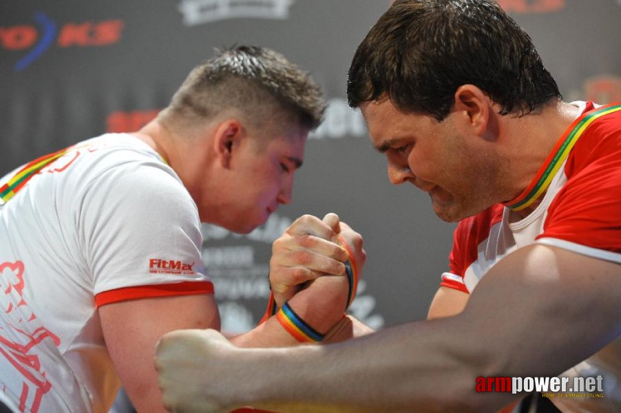 Euroarm 2013 - day 4 - right hand juniors 21, seniors # Siłowanie na ręce # Armwrestling # Armpower.net