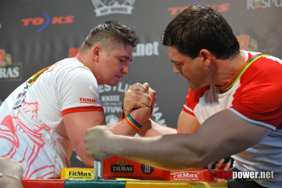 Euroarm 2013 - day 4 - right hand juniors 21, seniors # Siłowanie na ręce # Armwrestling # Armpower.net