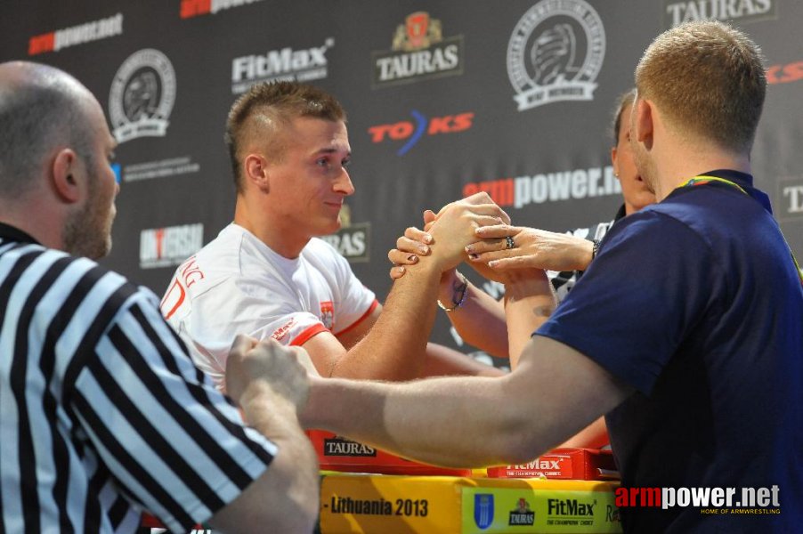 Euroarm 2013 - day 4 - right hand juniors 21, seniors # Armwrestling # Armpower.net