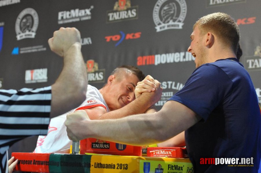 Euroarm 2013 - day 4 - right hand juniors 21, seniors # Armwrestling # Armpower.net