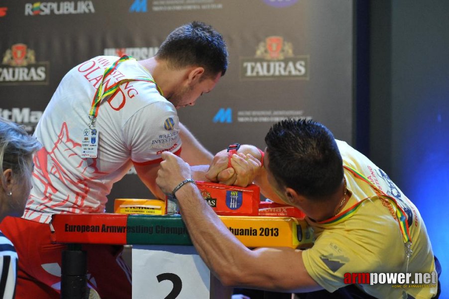 Euroarm 2013 - day 4 - right hand juniors 21, seniors # Siłowanie na ręce # Armwrestling # Armpower.net