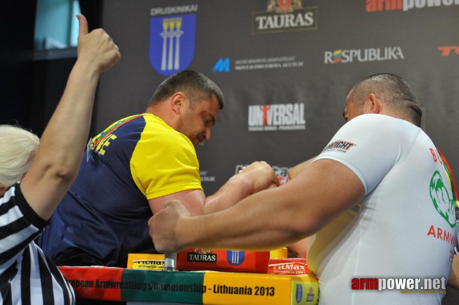 Euroarm 2013 - day 4 - right hand juniors 21, seniors # Armwrestling # Armpower.net