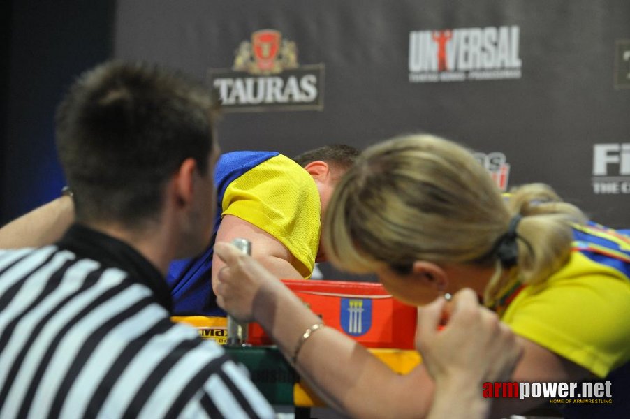 Euroarm 2013 - day 4 - right hand juniors 21, seniors # Siłowanie na ręce # Armwrestling # Armpower.net