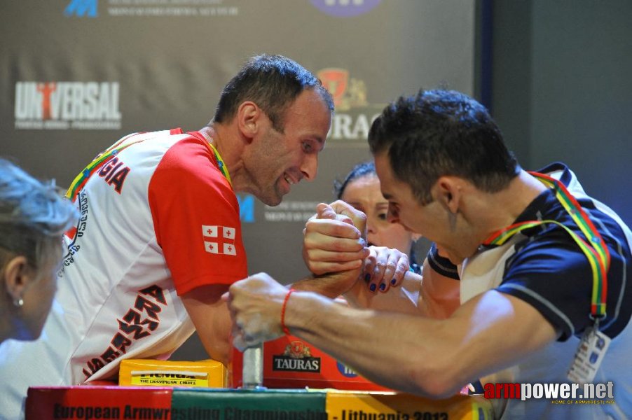 Euroarm 2013 - day 4 - right hand juniors 21, seniors # Siłowanie na ręce # Armwrestling # Armpower.net