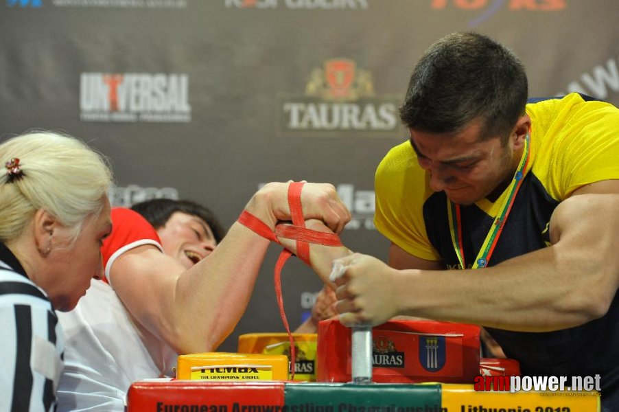 Euroarm 2013 - day 4 - right hand juniors 21, seniors # Armwrestling # Armpower.net