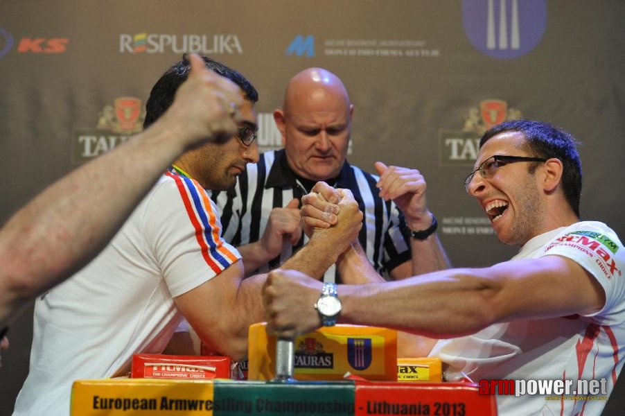 Euroarm 2013 - day 4 - right hand juniors 21, seniors # Siłowanie na ręce # Armwrestling # Armpower.net