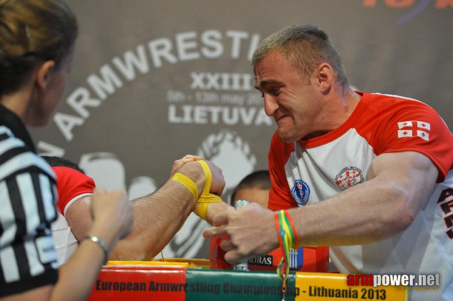 Euroarm 2013 - day 4 - right hand juniors 21, seniors # Armwrestling # Armpower.net