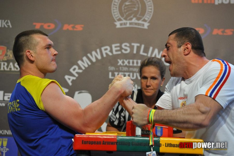 Euroarm 2013 - day 4 - right hand juniors 21, seniors # Siłowanie na ręce # Armwrestling # Armpower.net