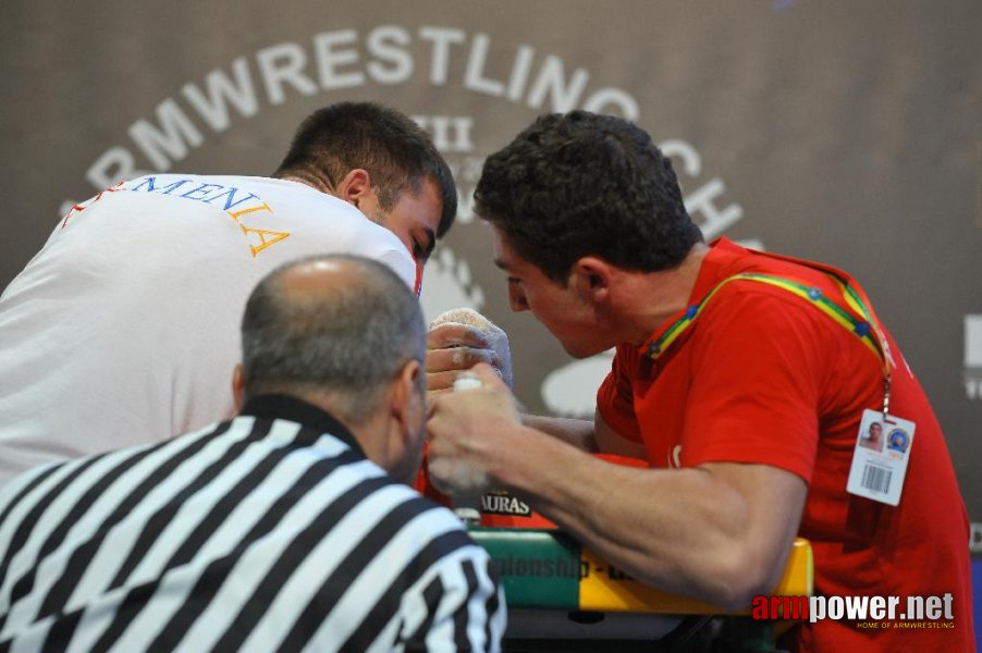 Euroarm 2013 - day 4 - right hand juniors 21, seniors # Siłowanie na ręce # Armwrestling # Armpower.net